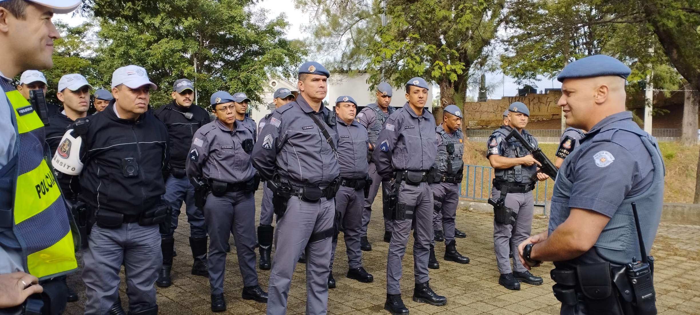 Combate à criminalidade: forças de segurança iniciam a Operação Impacto em Cotia